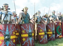 ▲	Grupa o nazwie Legion XXI Rapax odtwarzała życie legionistów rzymskich.