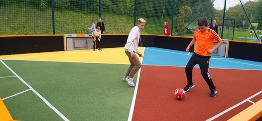 Chorzów ma pierwsze w Polsce interaktywne boisko do piłki nożnej