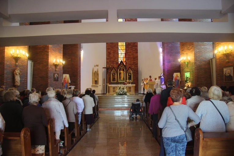 Wprowadzenie relikwii św. Rity w Świdnicy