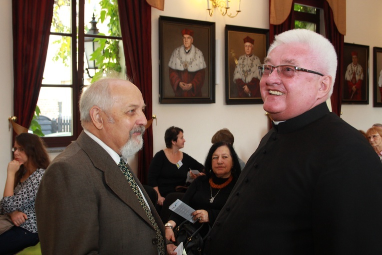 Śp. ks. prał. Marian Biskup w obiektywie "Gościa" i nie tylko