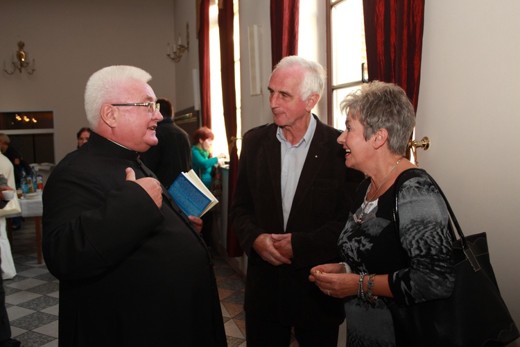 Śp. ks. prał. Marian Biskup w obiektywie "Gościa" i nie tylko