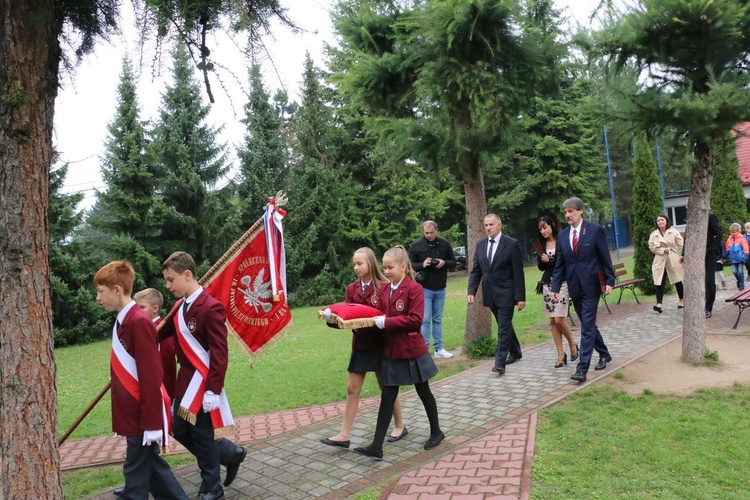 Dziękczynienie za 30 lat szkoły im. Piłsudskiego