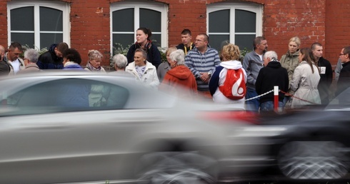 W najbliższą sobotę kolejna edycja akcji „Koronka na ulicach miast”. Gdzie odbędzie się w diecezji?