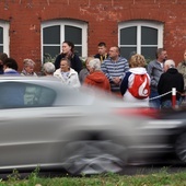 W najbliższą sobotę kolejna edycja akcji „Koronka na ulicach miast”. Gdzie odbędzie się w diecezji?