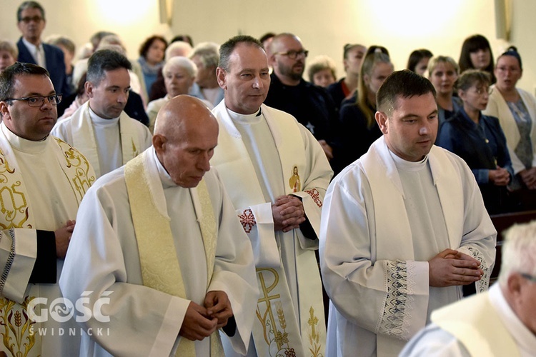 Uroczyste wprowadzenie w urząd proboszcza ks. Arkadiusza Chwastyka