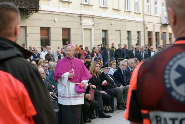 Odsłonięcie pomnika żołnierzy AK