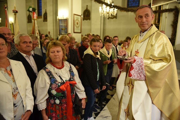Pielgrzymka Arcybractwa Straży Honorowej NSPJ do Piwnicznej