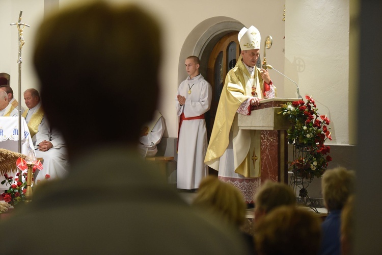 Pielgrzymka Arcybractwa Straży Honorowej NSPJ do Piwnicznej