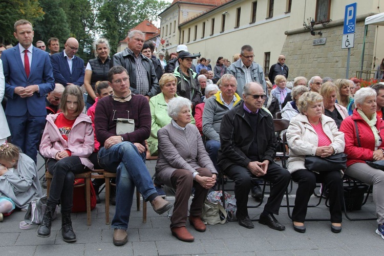 12. Pielgrzymka Rodzin Diecezji Bielsko-Żywieckiej do Kalwarii Zebrzydowskiej - 2019, cz. 1