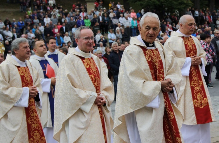 12. Pielgrzymka Rodzin Diecezji Bielsko-Żywieckiej do Kalwarii Zebrzydowskiej - 2019, cz. 1