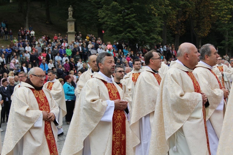 12. Pielgrzymka Rodzin Diecezji Bielsko-Żywieckiej do Kalwarii Zebrzydowskiej - 2019, cz. 1