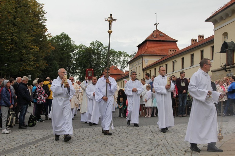 12. Pielgrzymka Rodzin Diecezji Bielsko-Żywieckiej do Kalwarii Zebrzydowskiej - 2019, cz. 1