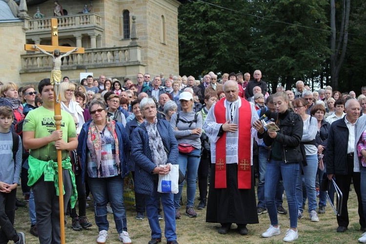 12. Pielgrzymka Rodzin Diecezji Bielsko-Żywieckiej do Kalwarii Zebrzydowskiej - 2019, cz. 1