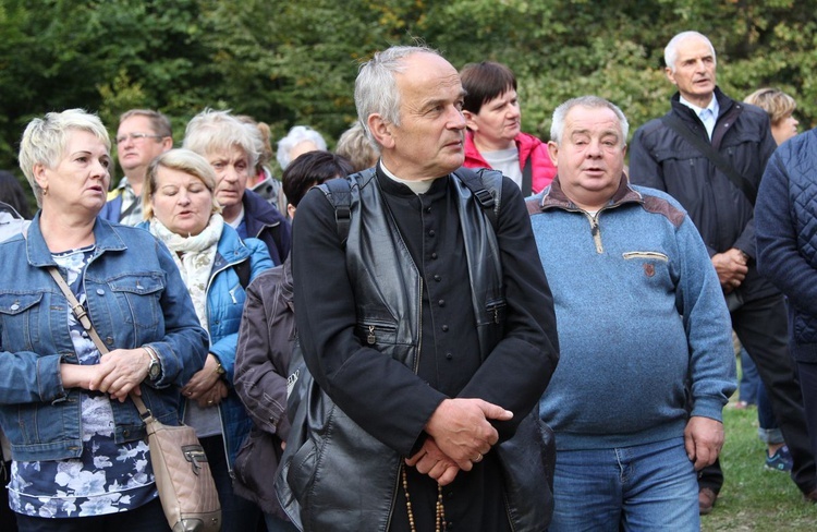 12. Pielgrzymka Rodzin Diecezji Bielsko-Żywieckiej do Kalwarii Zebrzydowskiej - 2019, cz. 1