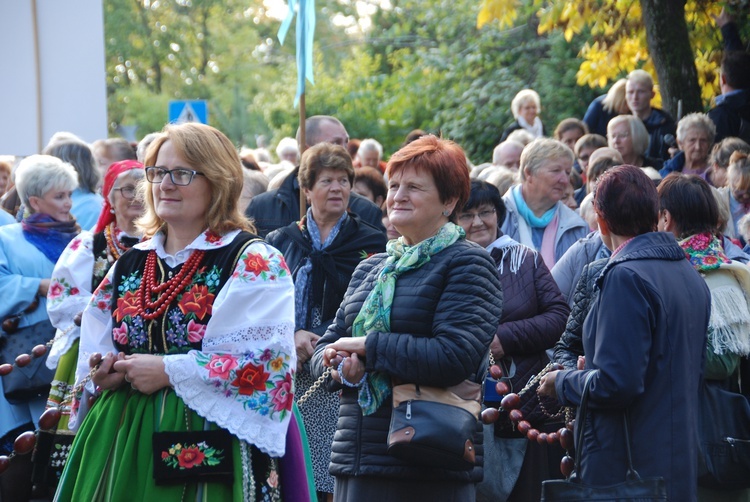 XV Pielgrzymka Kół Żywego Różańca do Domaniewic