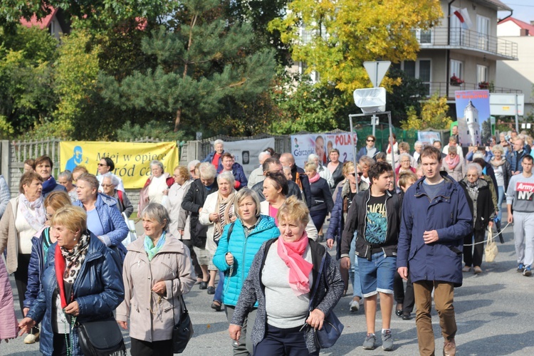 XV Pielgrzymka Kół Żywego Różańca do Domaniewic