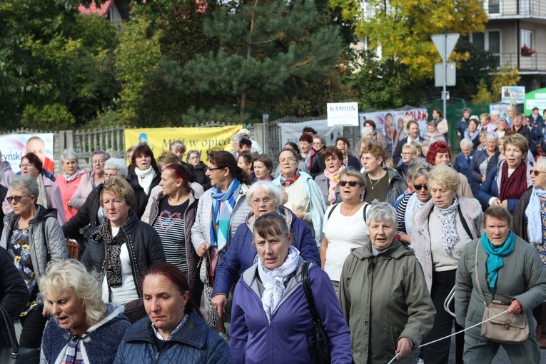 XV Pielgrzymka Kół Żywego Różańca do Domaniewic
