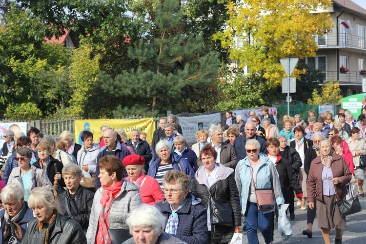 XV Pielgrzymka Kół Żywego Różańca do Domaniewic