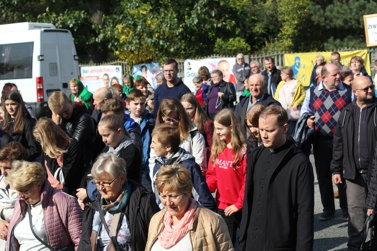 XV Pielgrzymka Kół Żywego Różańca do Domaniewic