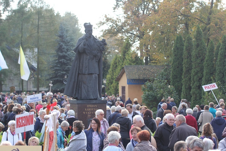 XV Pielgrzymka Kół Żywego Różańca do Domaniewic