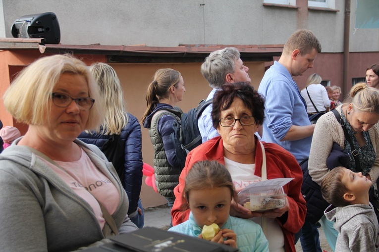 Piknik parafialny na Muchoborze Wielkim