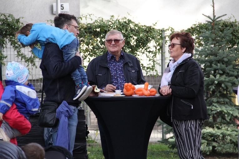 Piknik parafialny na Muchoborze Wielkim