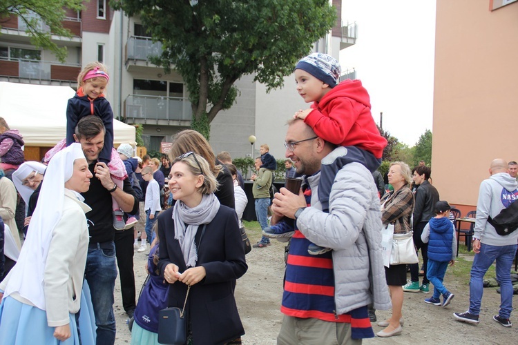 Piknik parafialny na Muchoborze Wielkim