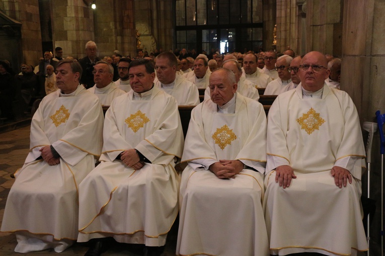 Pogrzeb śp. ks. prał. Mariana Biskupa