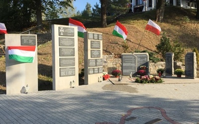 Zaproszenie na uroczystości przy pomniku Ofiar Ludobójstwa