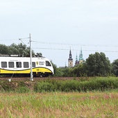 ▲	Pociągi pojadą także z Wrocławia do Pragi.