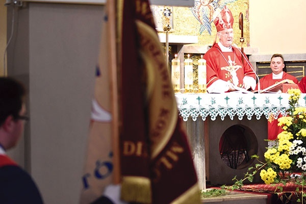 Mszy św. w Szczawnie-Zdroju przewodniczył bp Ignacy Dec.