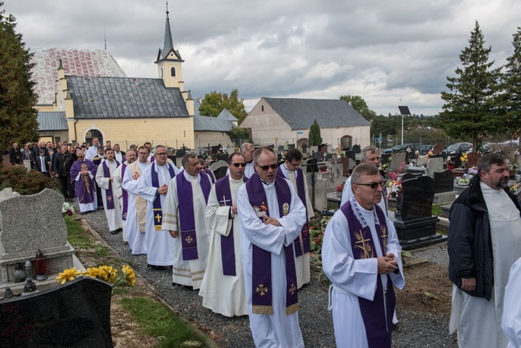 Uroczystości pogrzebowe o. Andrzeja Smołki SSCC