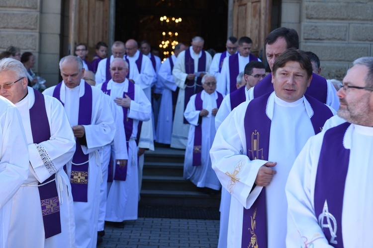 Pogrzeb śp. ks. Alojzego Drożdża