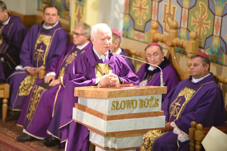 Pogrzeb śp. ks. Alojzego Drożdża