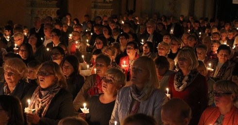 Zaproszenie do Paradyża na Akatyst ku czci Matki Bożej