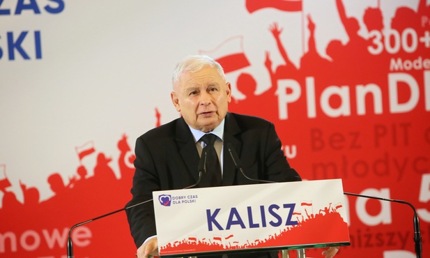Prezes PiS: Rodzimy się kobietą lub mężczyzną, ale ci, którzy chcą zupełnie zmienić świat, twierdzą inaczej