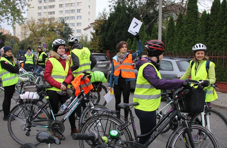 Pielgrzymka rowerowa do Ostrówka