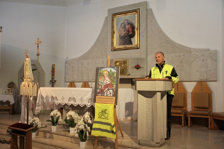 Pielgrzymka rowerowa do Ostrówka