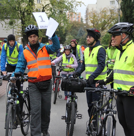 Pielgrzymka rowerowa do Ostrówka