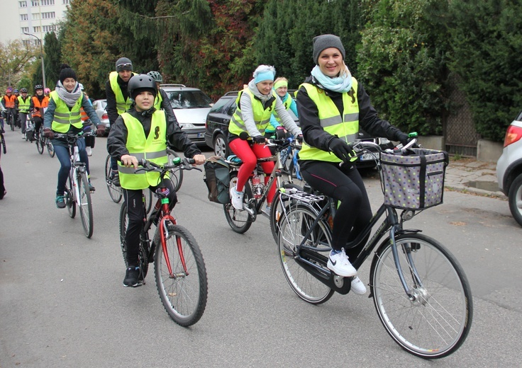 Pielgrzymka rowerowa do Ostrówka