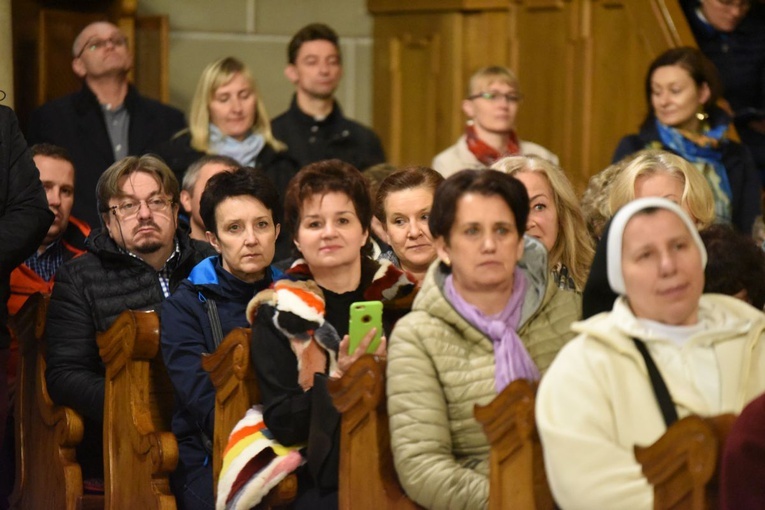 Nauczyciele, wychowawcy i katecheci u św. Szymona