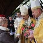 Pielgrzymka Róż Żywego Różańca do Rokitna