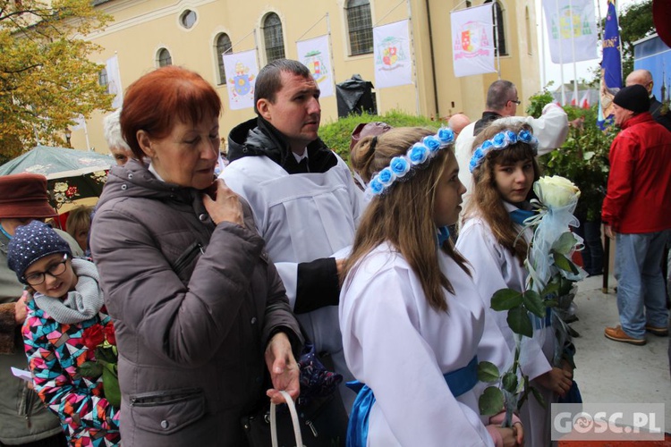 Pielgrzymka Róż Żywego Różańca do Rokitna