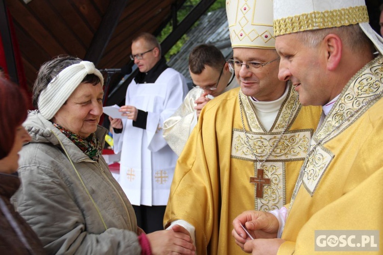 Pielgrzymka Róż Żywego Różańca do Rokitna