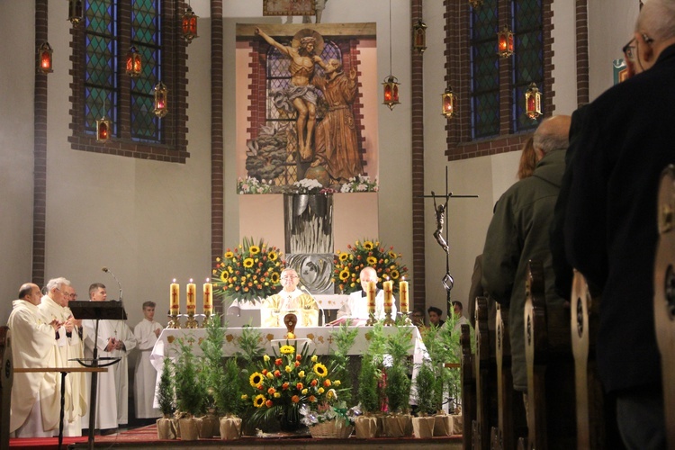 Uroczystości odpustowe i obchody Dnia Leśnika w gdańskim kościele św. Franciszka z Asyżu