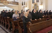 Pielgrzymka osób konsekrowanych do sanktuarium Matki Bożej Nieustającej Pomocy w Gliwicach 