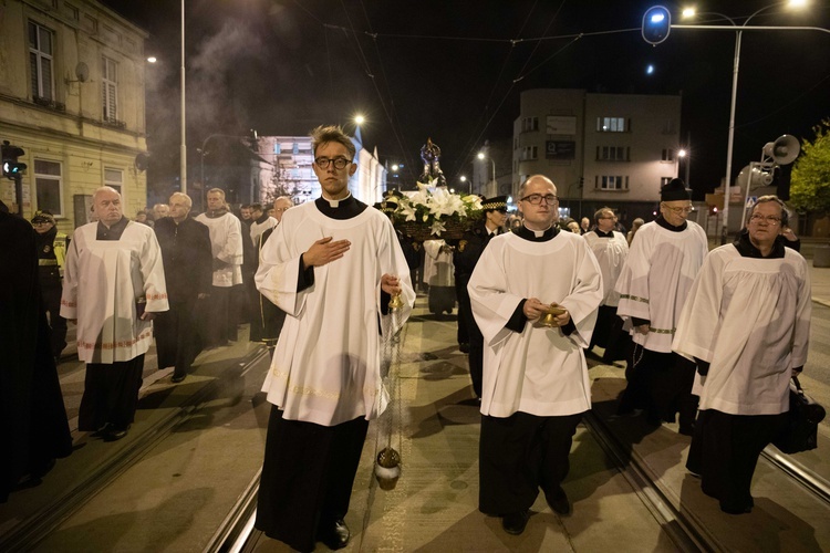 Msza św. i procesja ku czci św. Faustyny