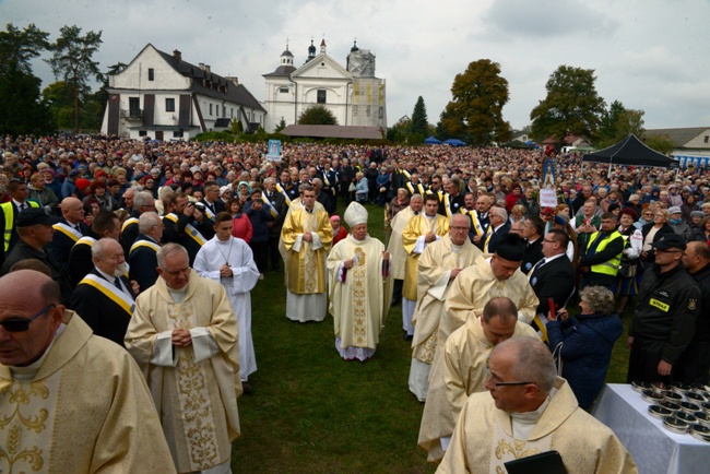 Pielgrzymka Żywego Różańca do Wysokiego Koła