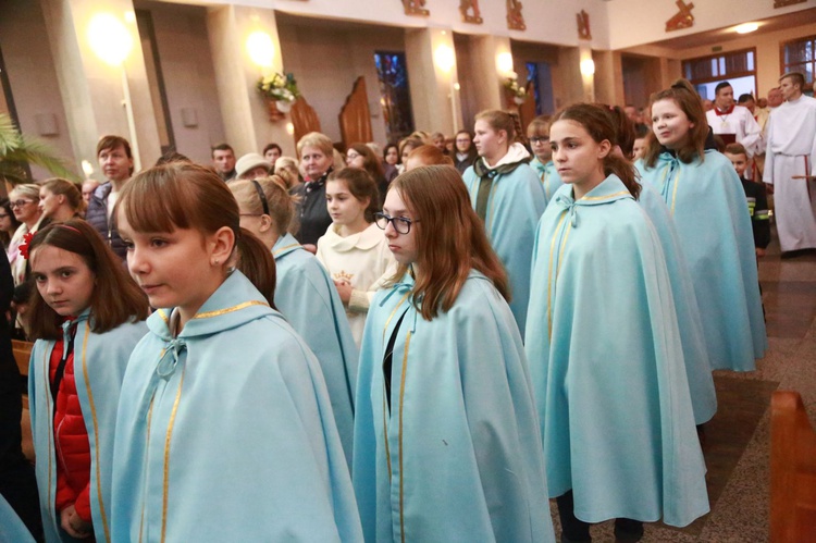 Relikwie dzieci fatimskich w Łękach Górnych