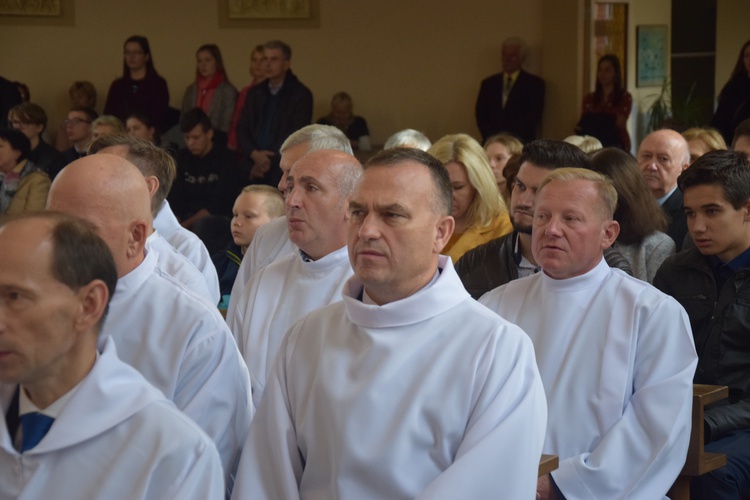 Promocja szafarzy nadzwyczajnych diecezji łowickej